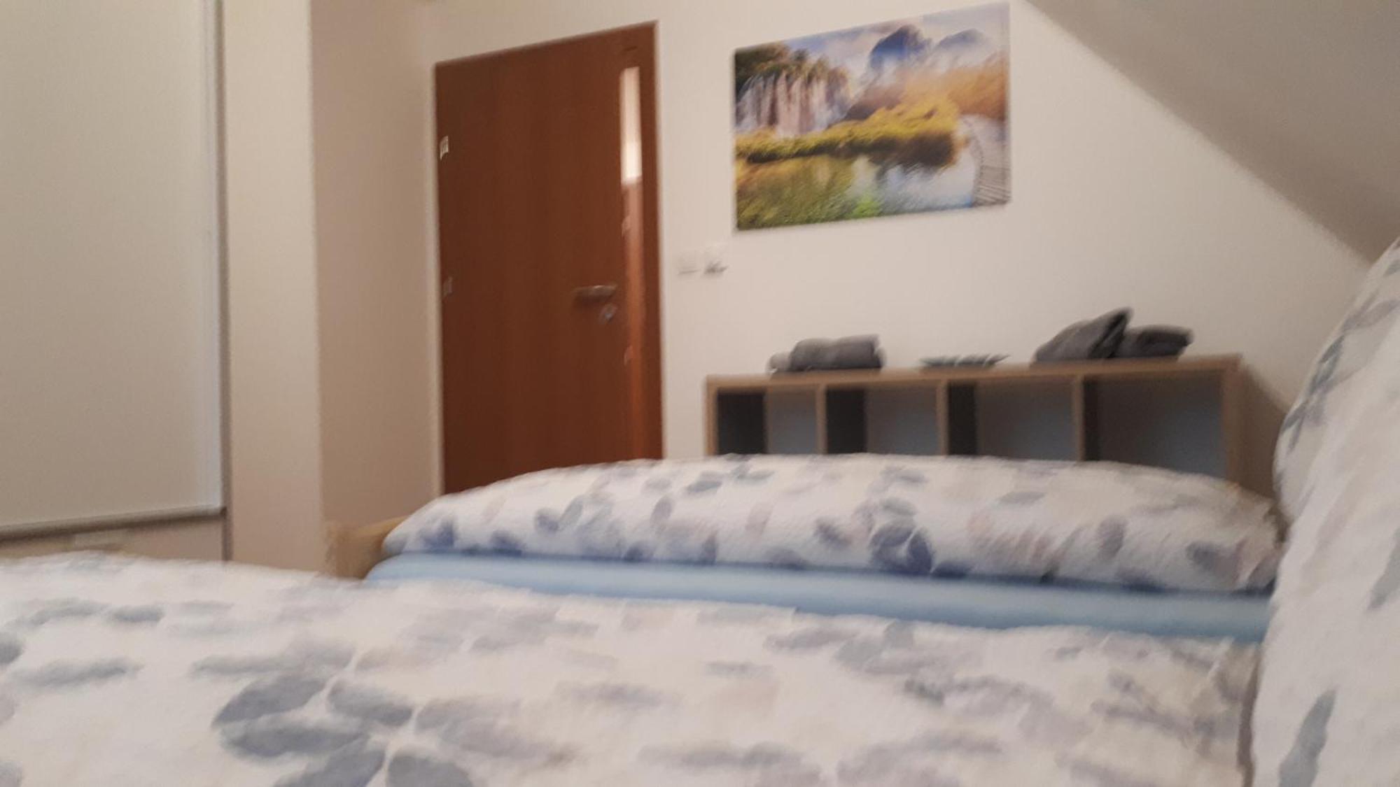 Appartamento Sarah Klein Aber Fein Wellesweiler Esterno foto