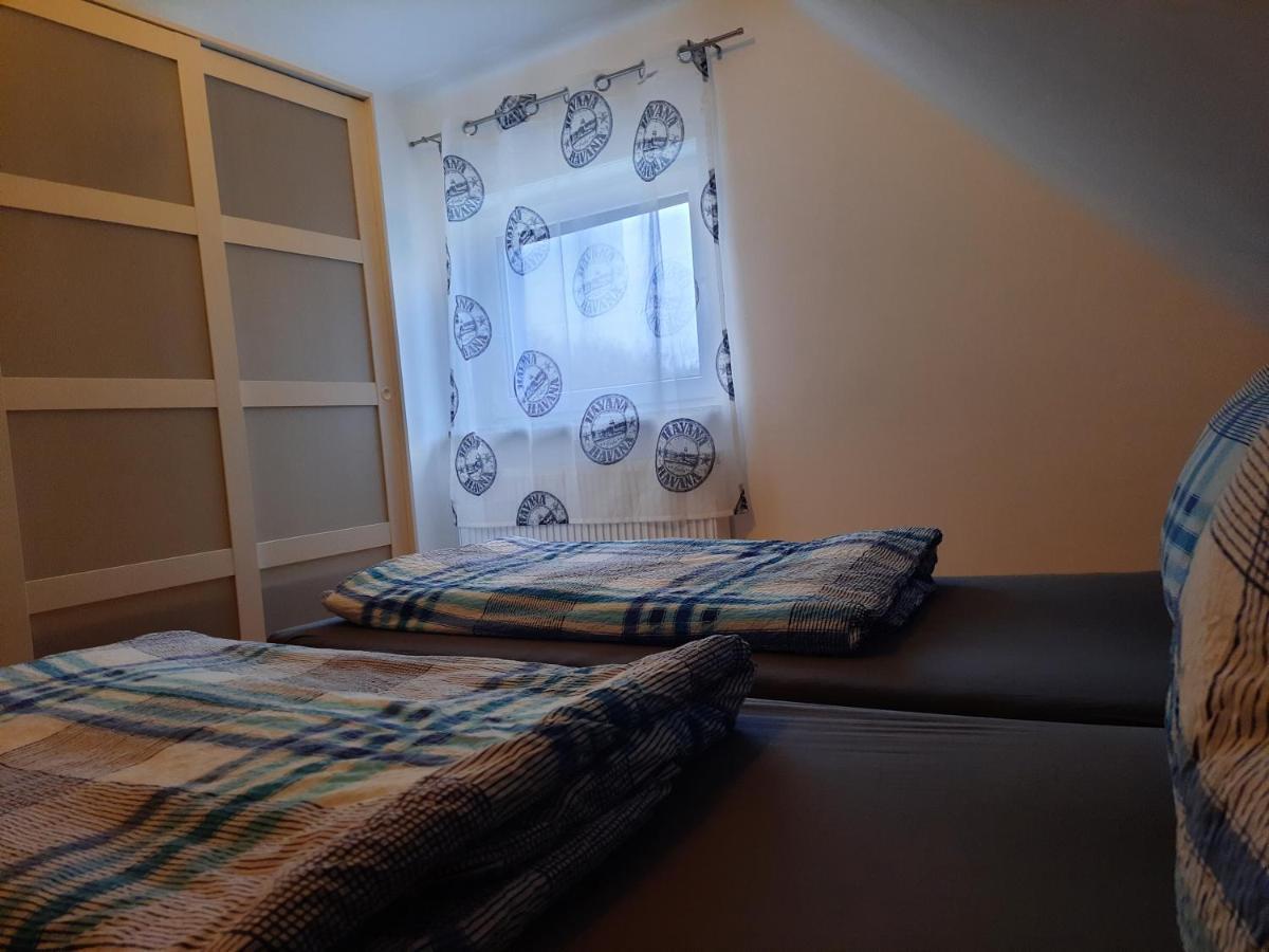 Appartamento Sarah Klein Aber Fein Wellesweiler Esterno foto