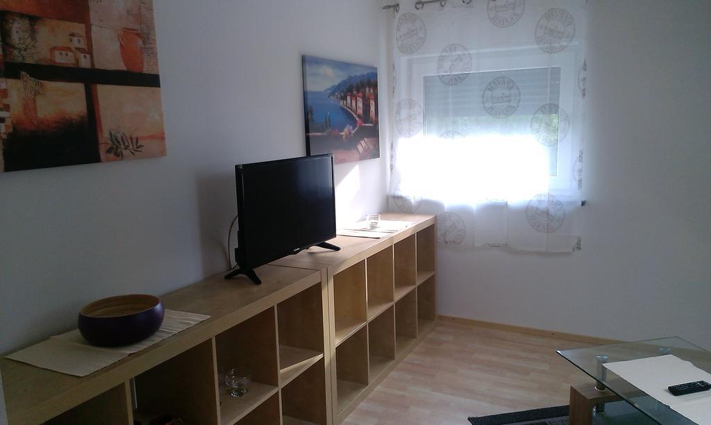 Appartamento Sarah Klein Aber Fein Wellesweiler Esterno foto