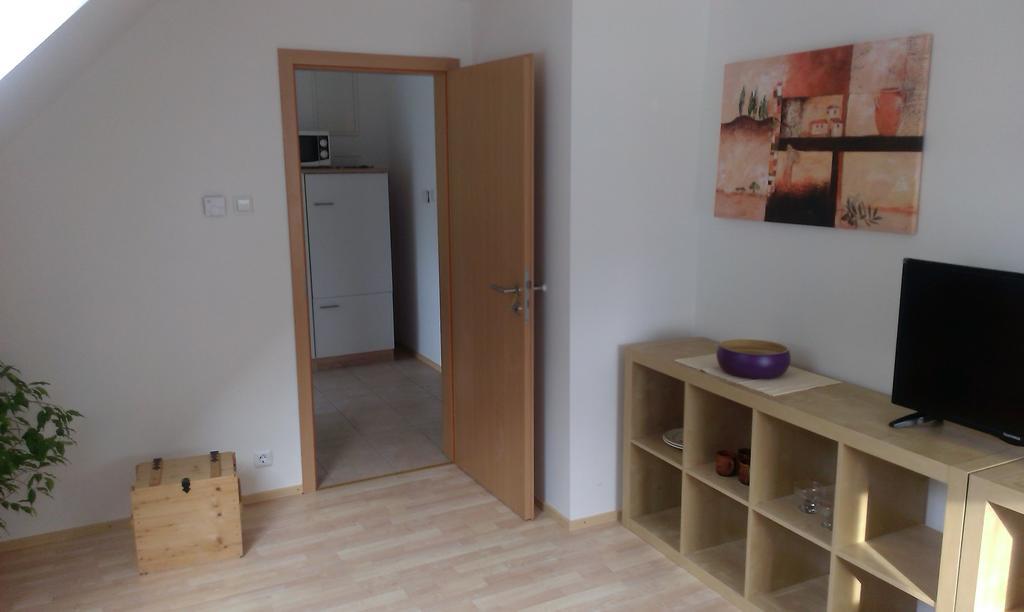 Appartamento Sarah Klein Aber Fein Wellesweiler Esterno foto